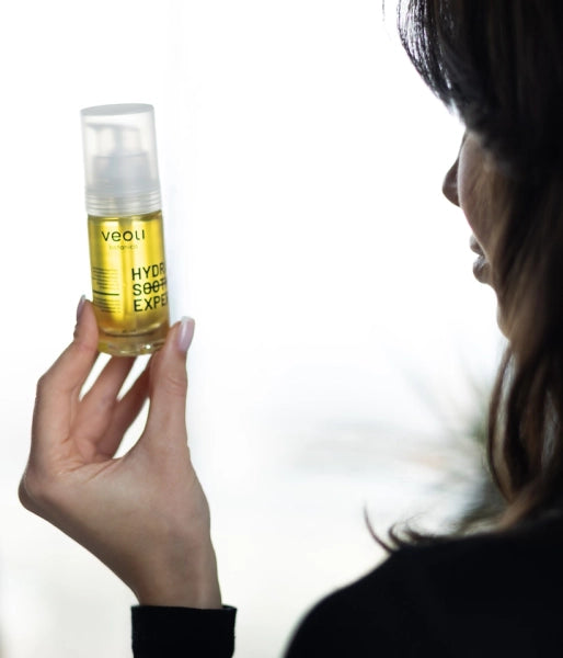 Serum do twarzy Hydra Soothing Expert z kwasem hialuronowym 15% - Veoli 30ml